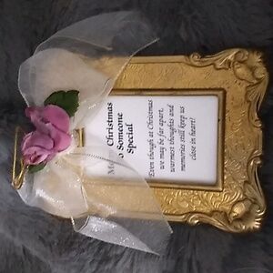 Christmas Ordiment Frame "Merry Christmas to Someone Special"